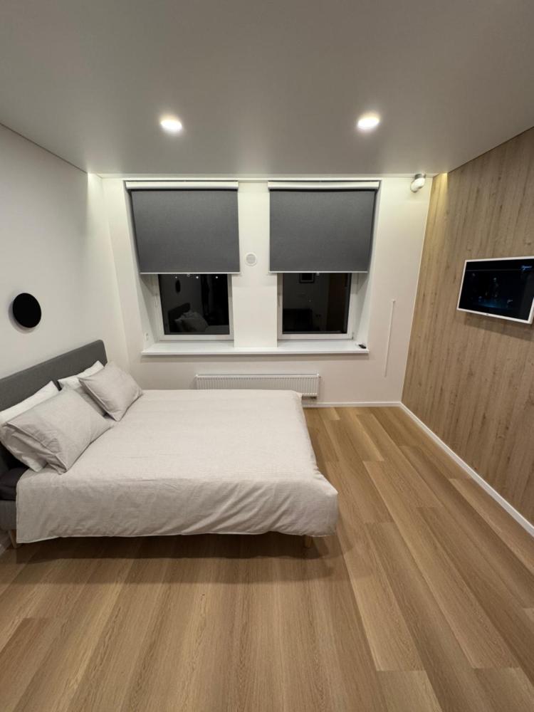 6 New Airport Apartment