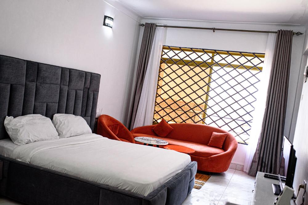 Antonia's Charming Studio