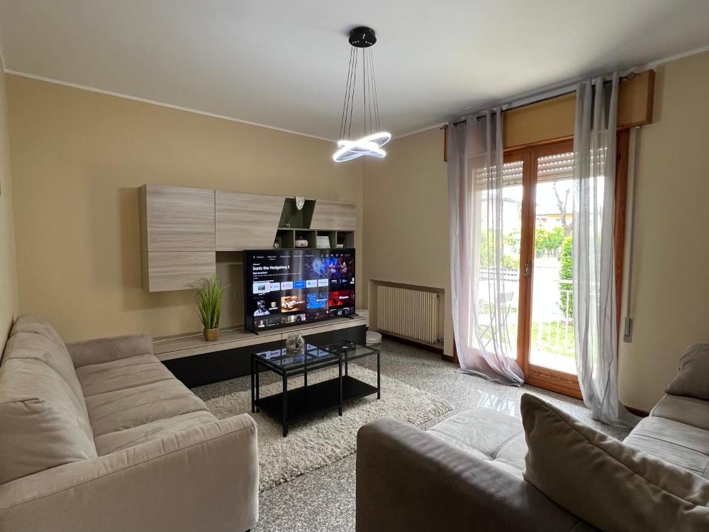 Appartamento al piano terra vicino all’aeroporto.