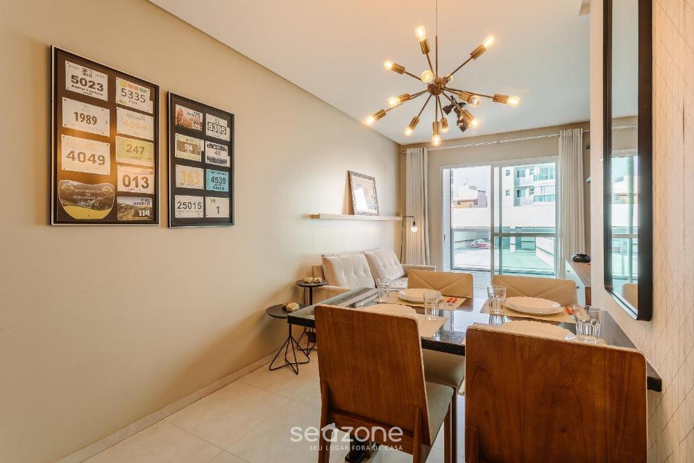 Apto Charmoso a apenas 450m da Praia EMM0202