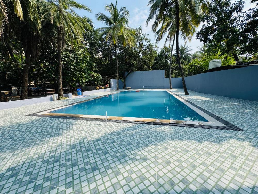 Areca Palms Hotel & Resort