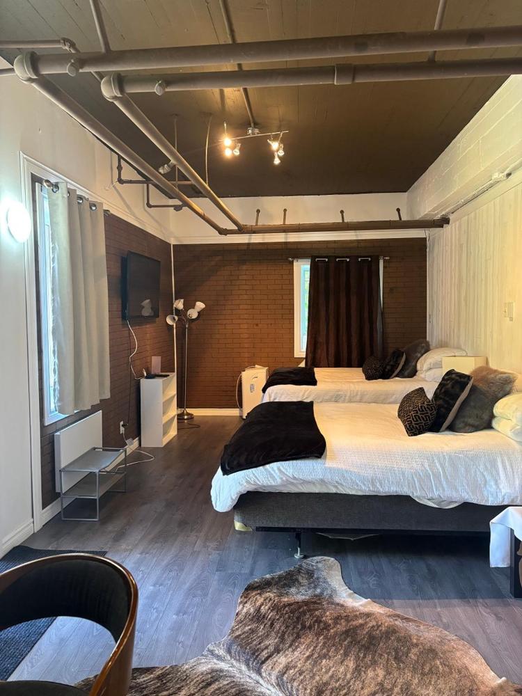 Auberge-Bistro Rose et Basilic