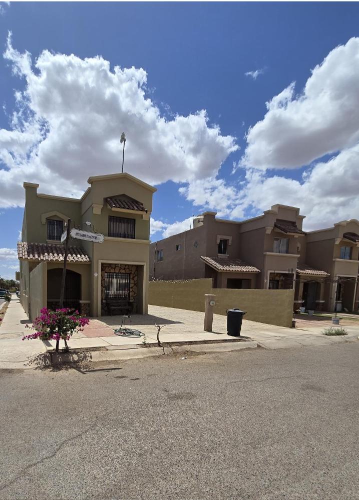 Casa 3 recamaras lavadora secadora NO límite de personas