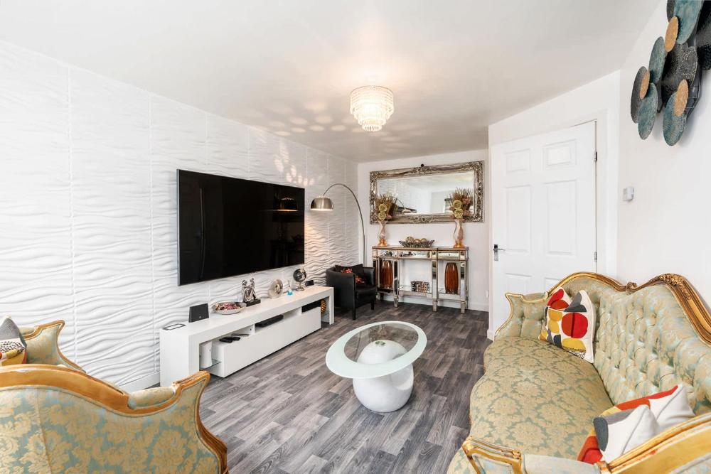 Charming 3 Bedroom Home with Garden near Doncaster