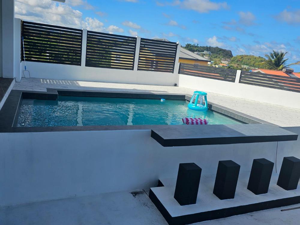 Coconut Breeze SVG - 1 bdrm