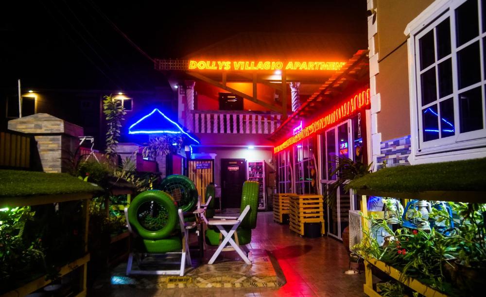 Dollys Villagio Apartments