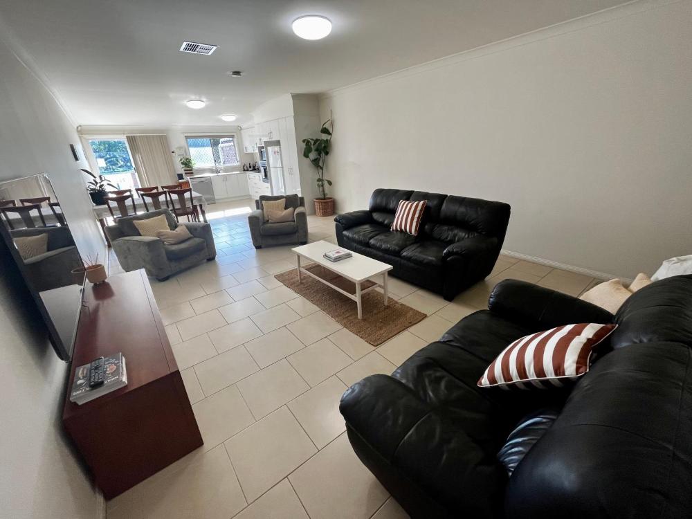 Downtown Narrabri Apartment