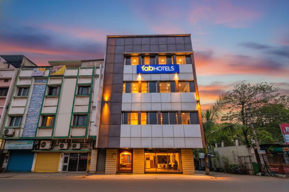 FabHotel Shanti International