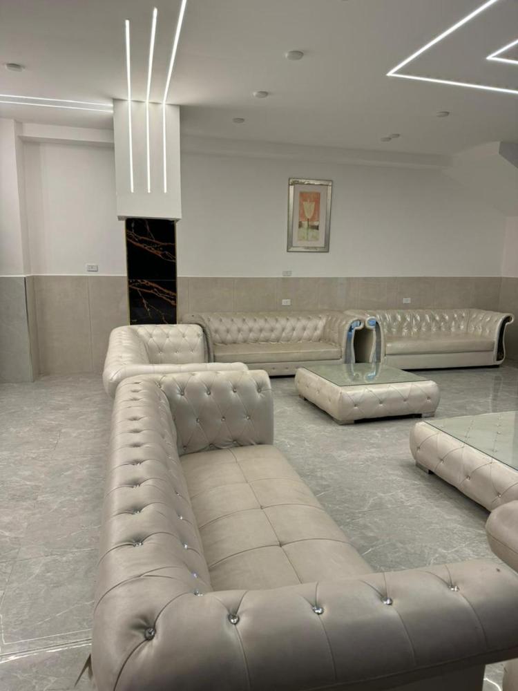 Golden Horse Chalet And Club