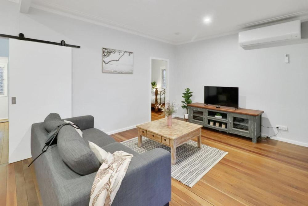 Grape Escape Wine Country Oasis