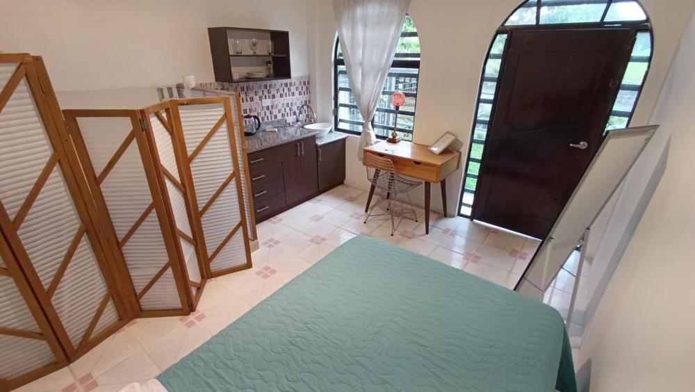 Habitación en la zona centro de Macas con parqueadero privado - La Copa de Oro