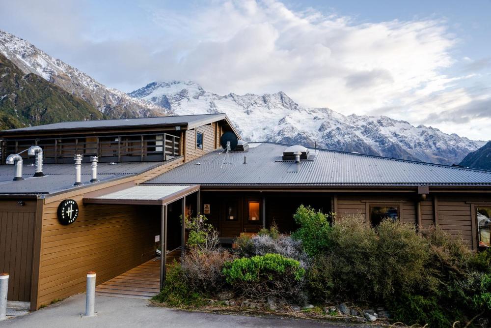Haka House Hostel Aoraki Mt Cook