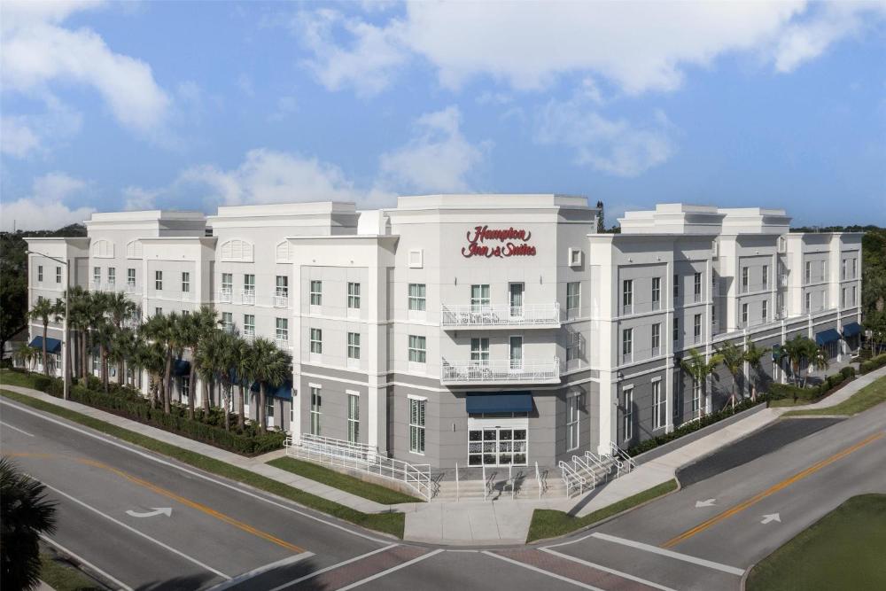 Hampton Inn and Suites by Hilton Vero Beach-Downtown