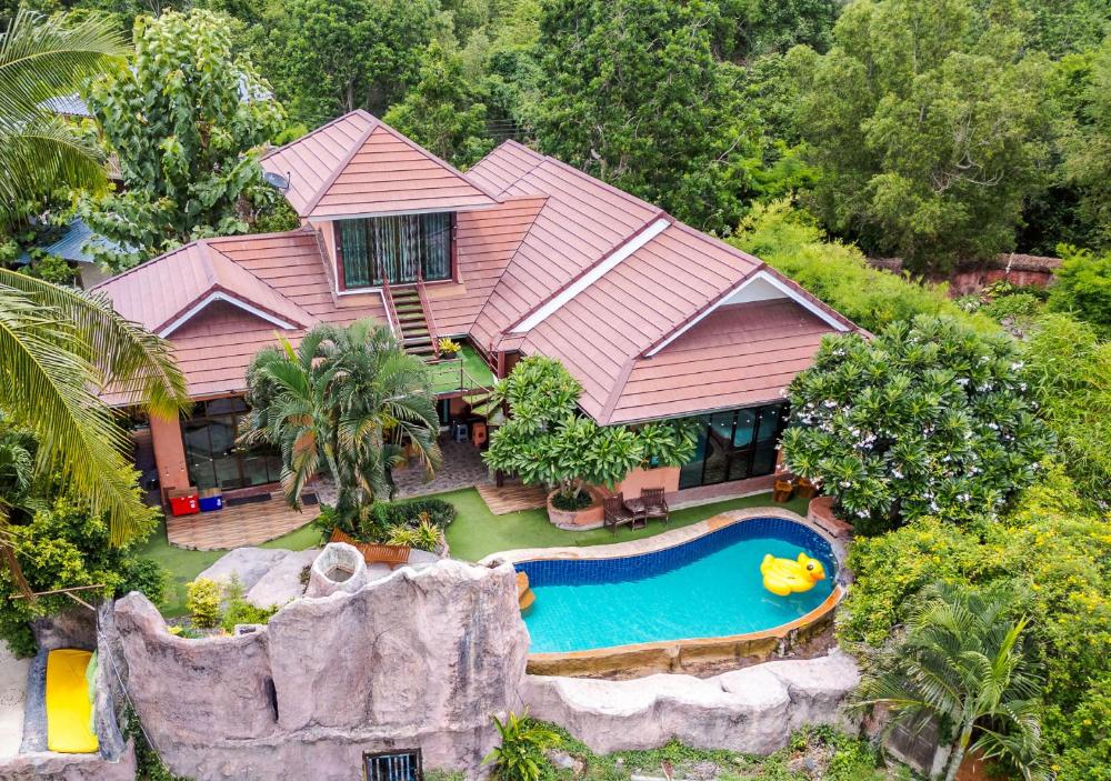 Huahin I-Din Poolvilla วิลล่ากลางธรรมชาติ วิวภูเขา เป็นส่วนตัว