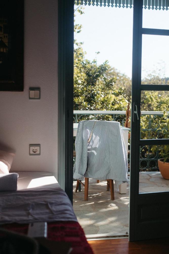 Lago Skiathos Art Residency & Guesthouse