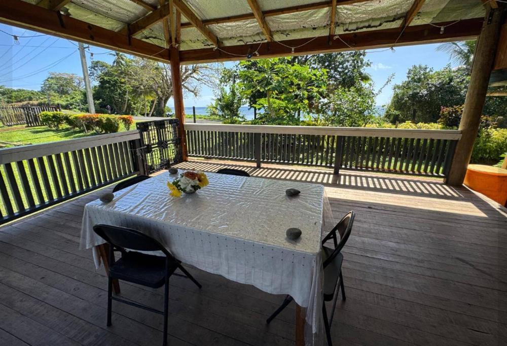 Lisi's Ocean Breeze Escape