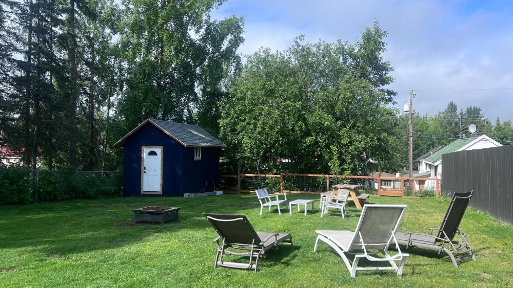 Midtown Outdoorsy Apartment