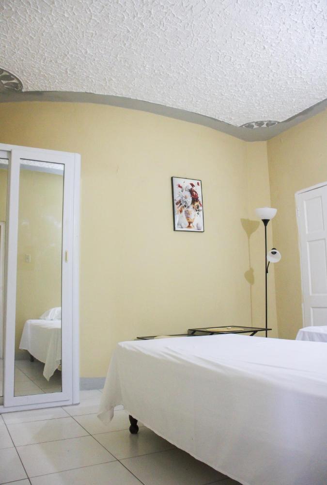 Oceanview 2BR Getaway 3min Beach 5min Airport