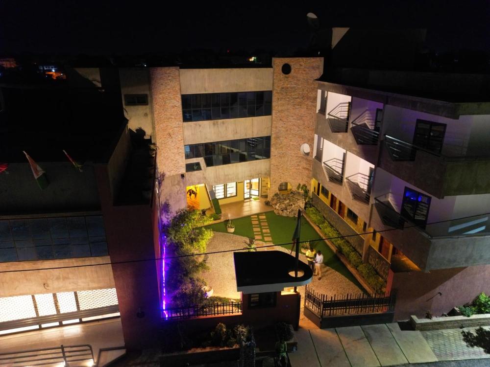 OLA LUXURY HOTEL Parakou