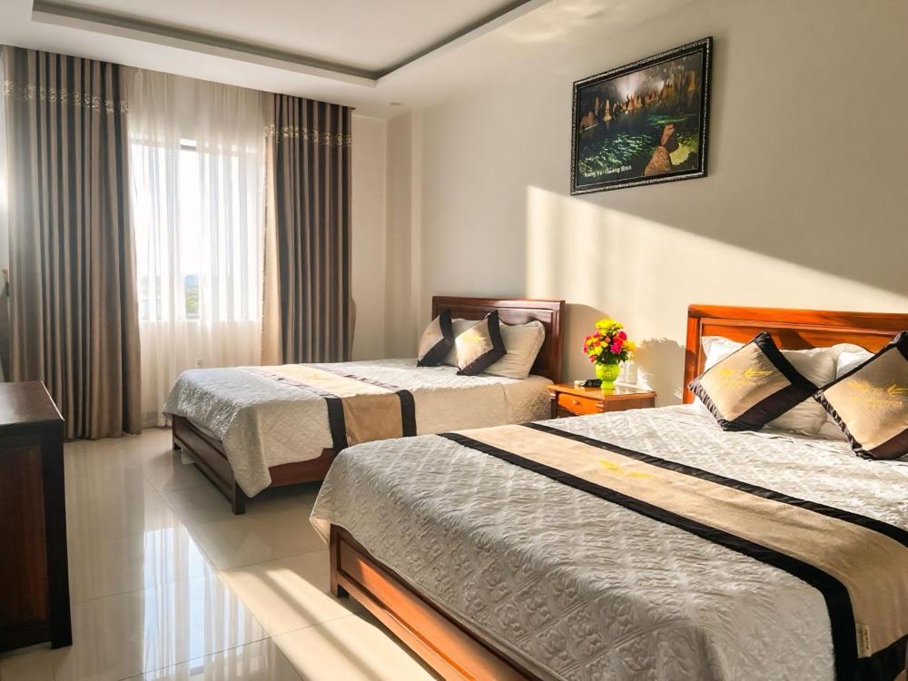 Phu Tien Hotel