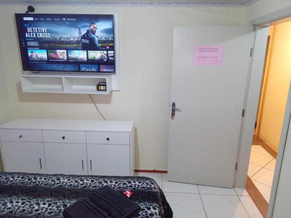 POUSADA ALTERNATIVA MANU LAGES Quarto 02