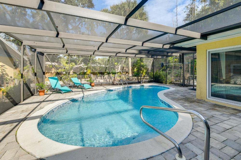 Relax and Explore! Tranquil Sarasota Unit Near Beach