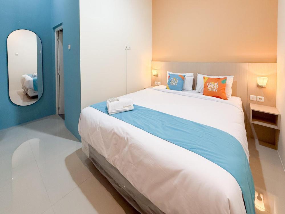 Sans Stay Harmoni 88 Ambarukmo Plaza Yogyakarta