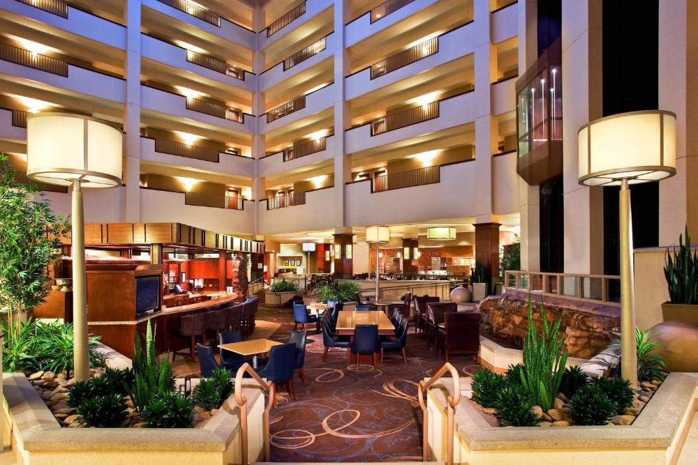 Sheraton Sioux Falls Hotel & Convention Center