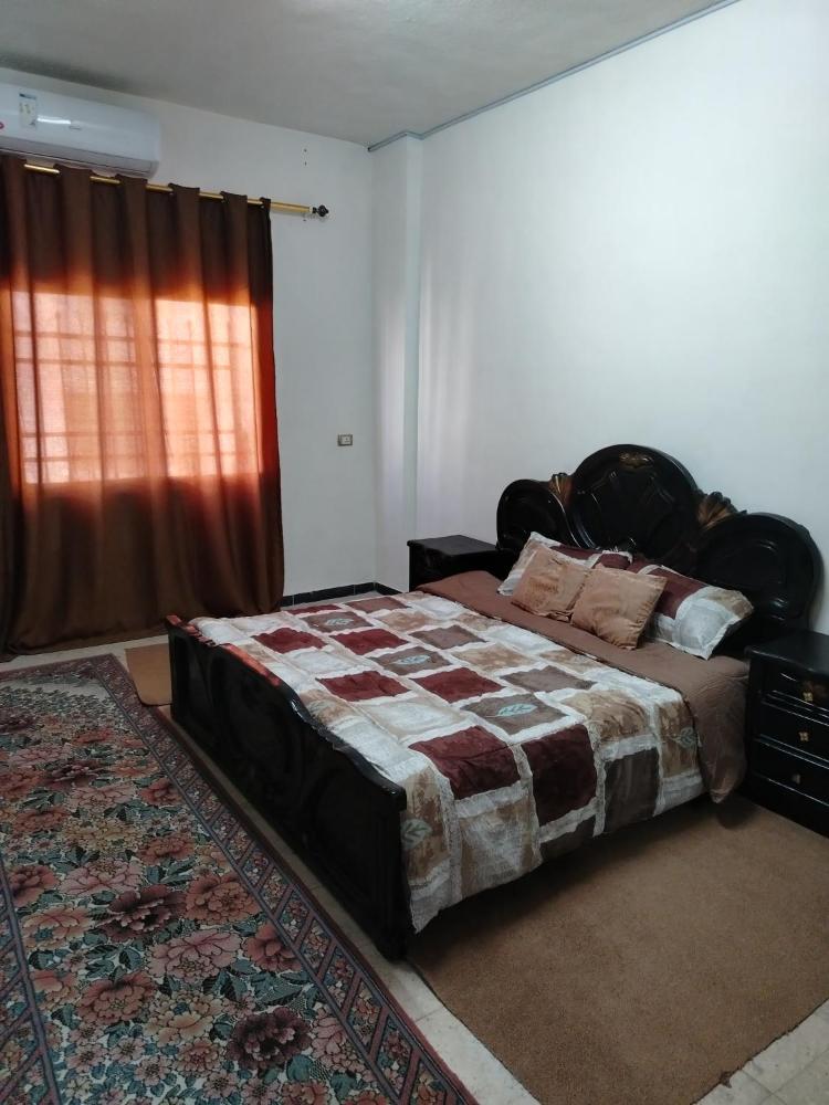 شقة ام نوارة الحديثة الفارهة spacious economic flat