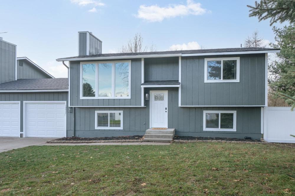 Spacious Family Villa only 13 mi from Silverwood