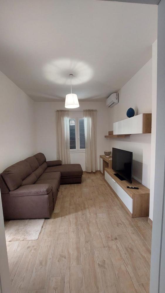 Surf&Fly - Room in Villa