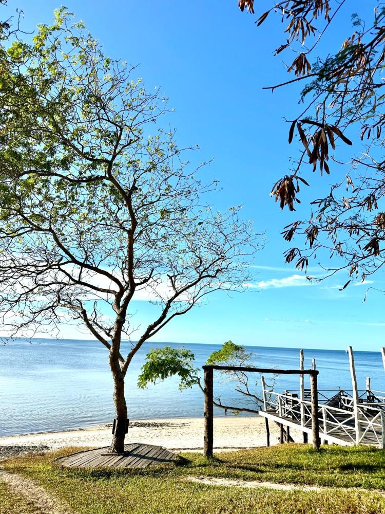 The Rocks MaweniBeach Bungalows