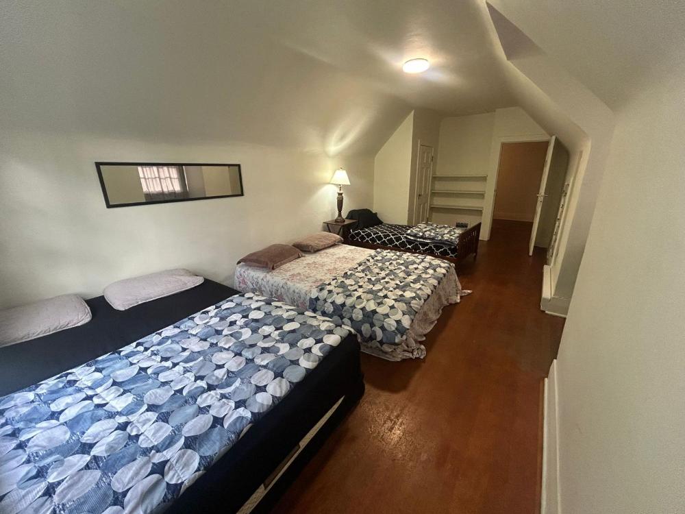 Vancouver Home - Airport 10 Min, Downtown 15 Min - Free Parking & Fast Wi-Fi