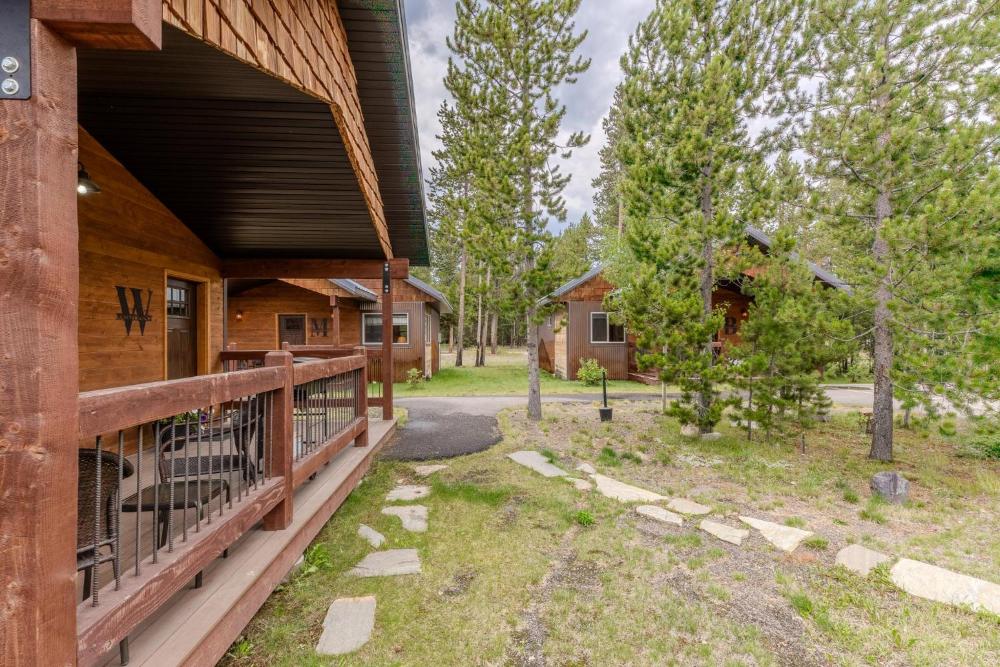 Whiskey Springs Cabin