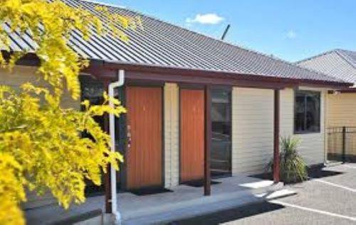 Woodbourne Tavern and Motel